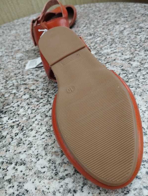 Дитячі босоніжки дівчинці Old Navy Tan Huarache Sandals р 27