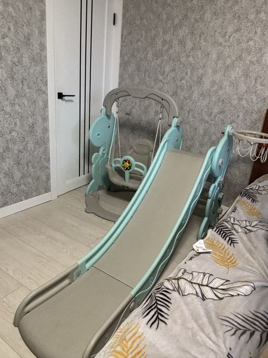 Ігровий центр, гойдалка, гірка дитяча