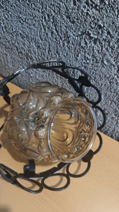 Lampy o rustykalnym, a jednocześnie eleganckim charakterze