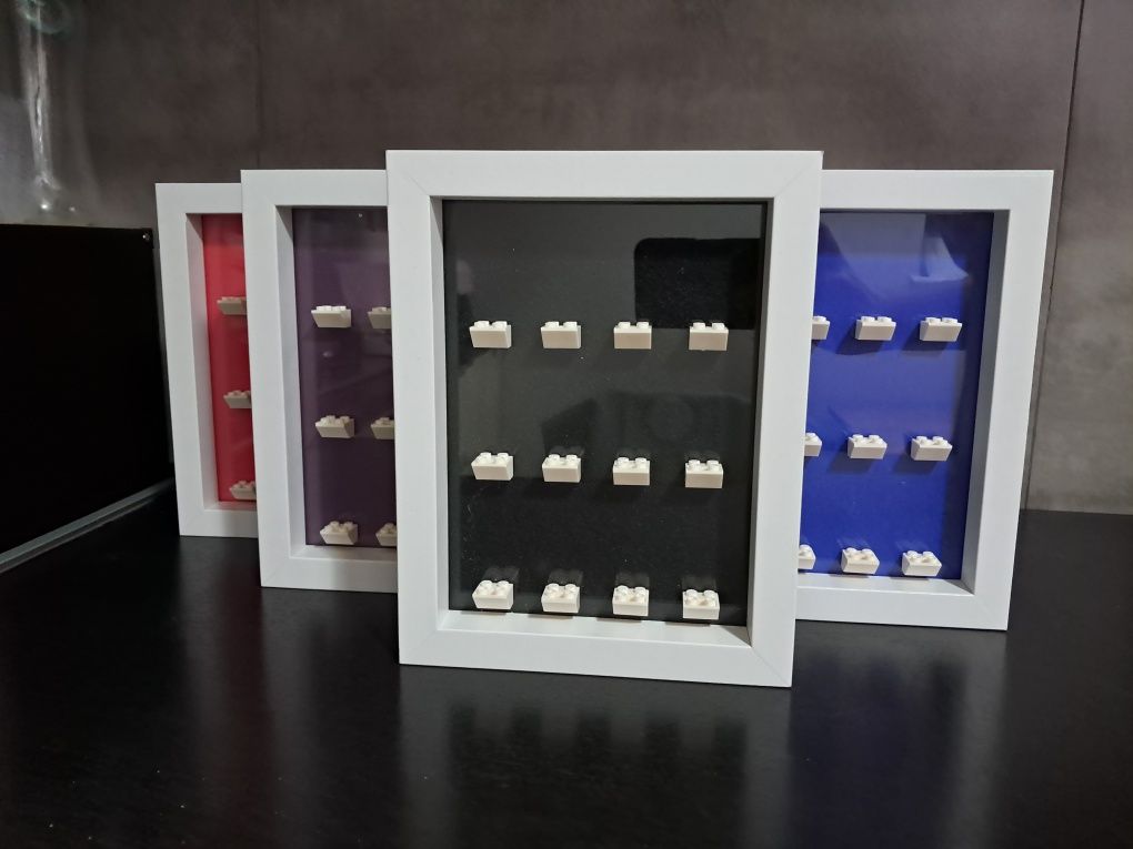 Ramka gablota na figurki Lego na 12 figurek 17x22 biała