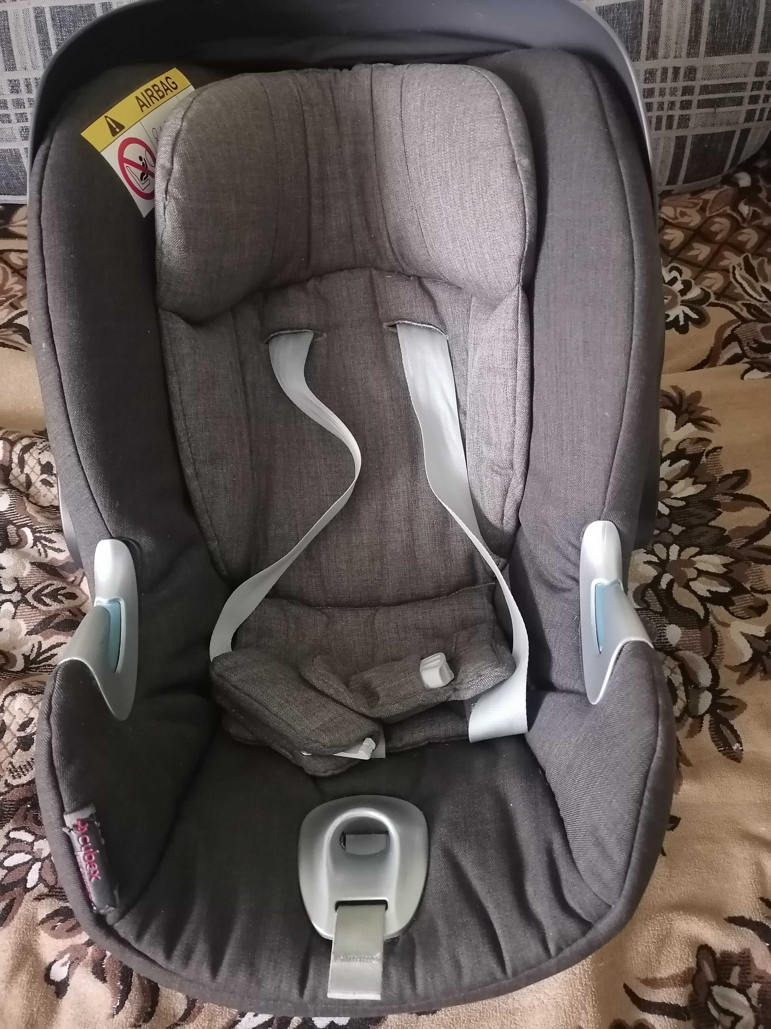 Автокрісло без адапторів Cybex Aton Q Plus