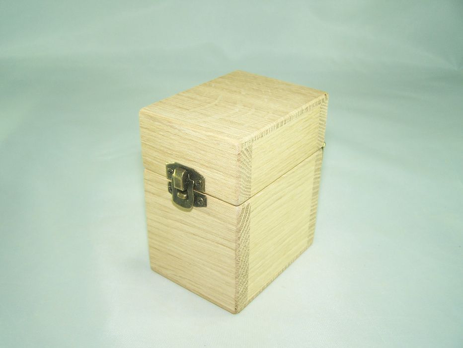 Шкатулки коробки футляры пеналы декупаж сундуки купюрницы деревянные