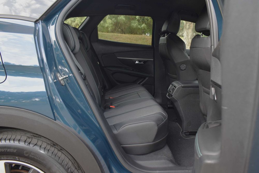 2023/05 | Peugeot 3008 Plug-In Hybrid 225 e-EAT8 Allure Pack