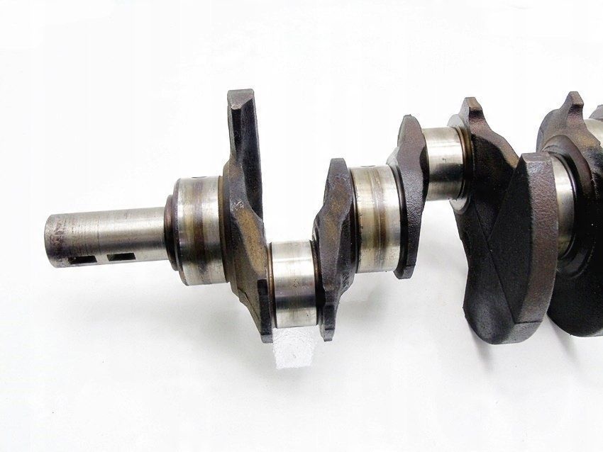Wał Korbowy 1.8 16V 407 406 C5 Xsara Picasso