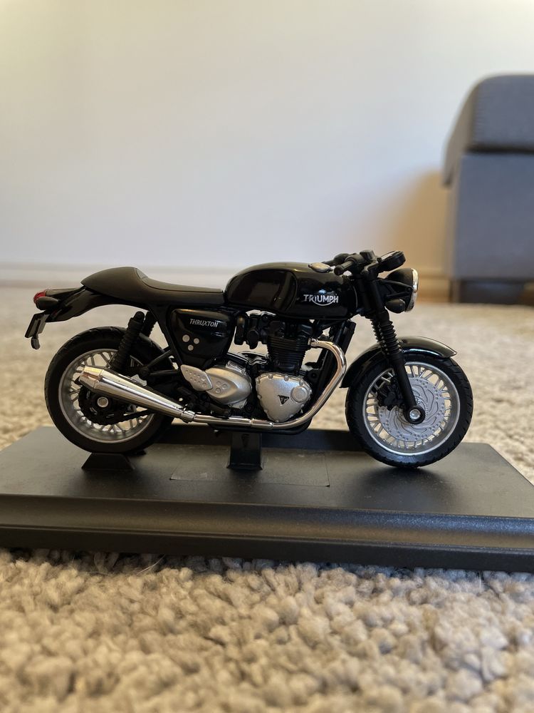 Moto coleção e Moto GP
