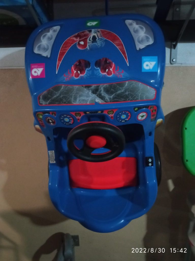 Carrinho automático do Homem Aranha