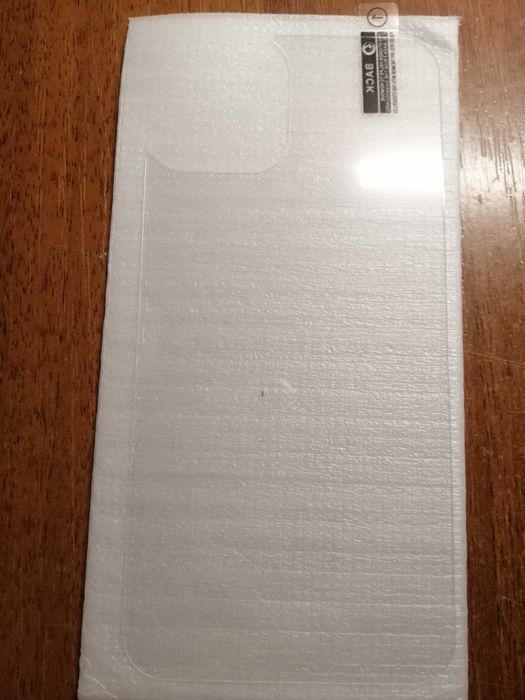 Заднє захистне скло на Iphone 12 PRO