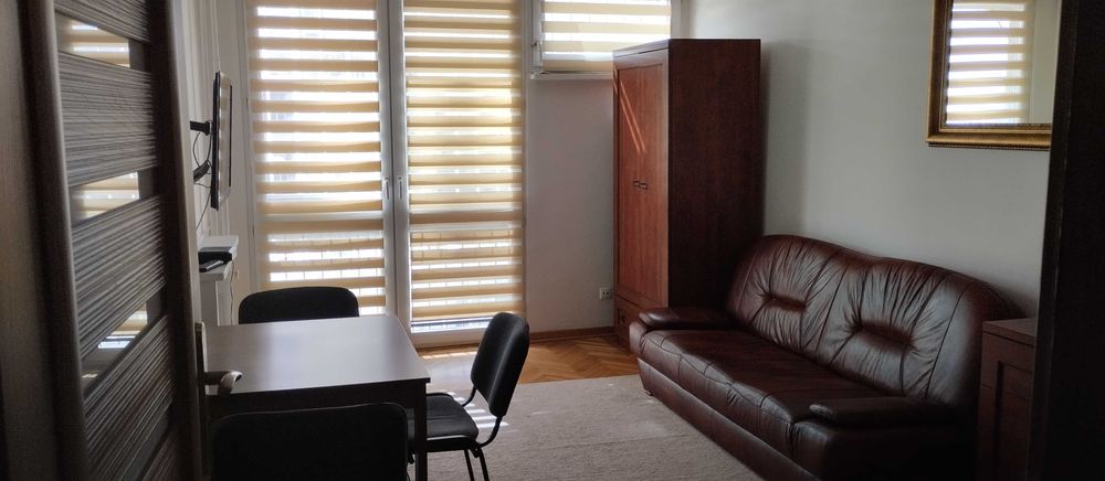 Funkcjonalne i estetycznie urządzone mieszkanie w samym Śródmieściu