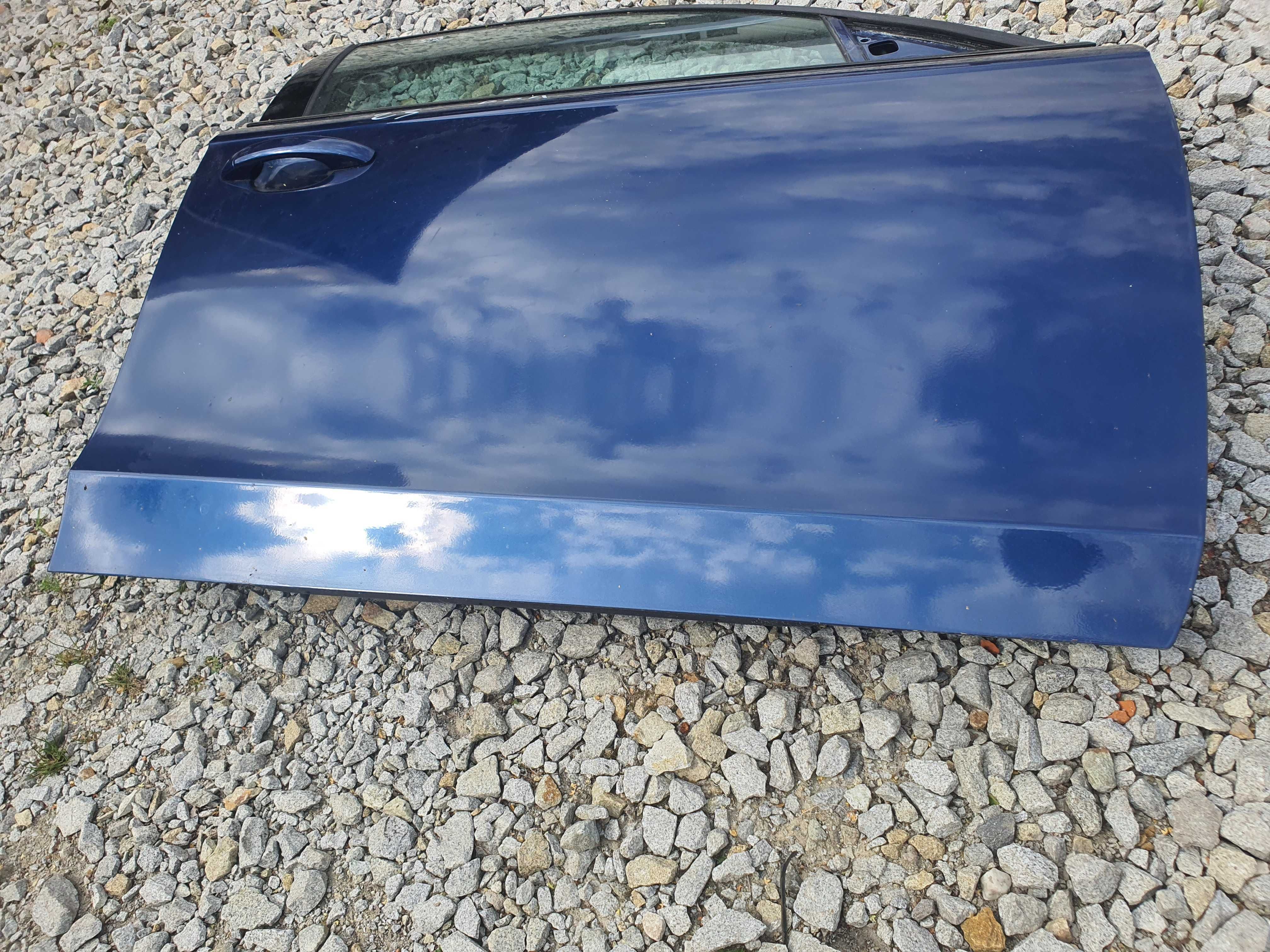 Audi A4 B8 drzwi prawy przód kolor LX5Q 23 AL