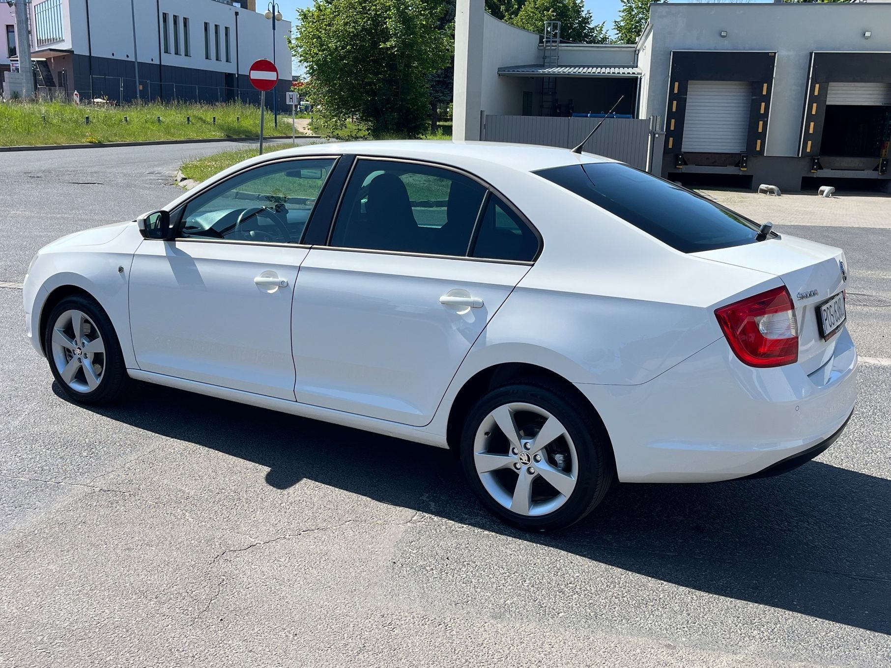 Skoda RAPID Świeżo Zarejestrowana Import Niemcy Zadbana Serwisowana 6 Biegów
