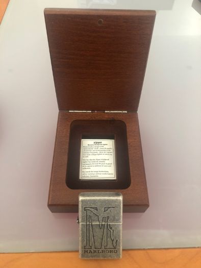 Zippo Marlboro Antique Big M, Vintage Series 1937 na caixa Original