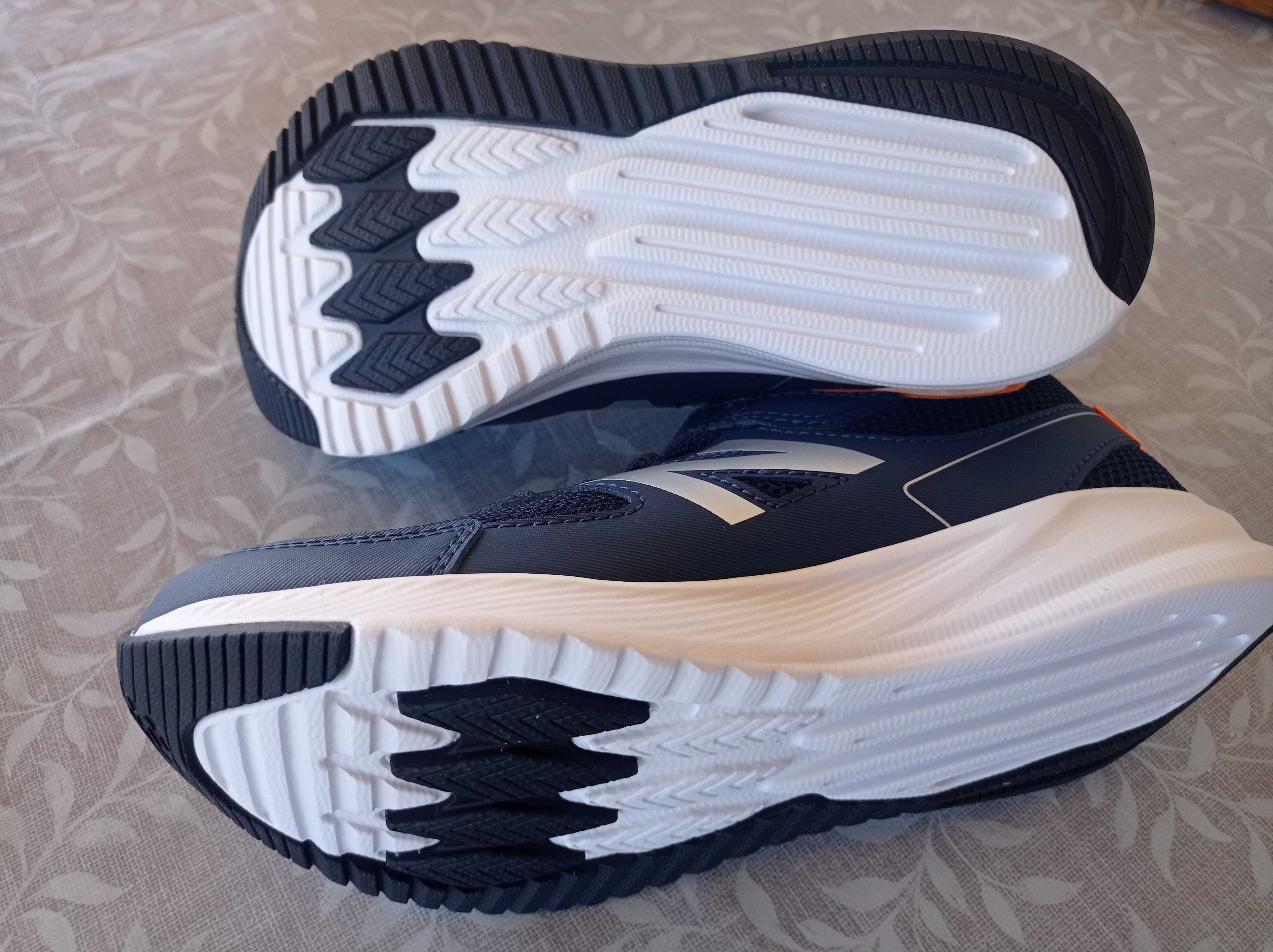 New balance tam34,5