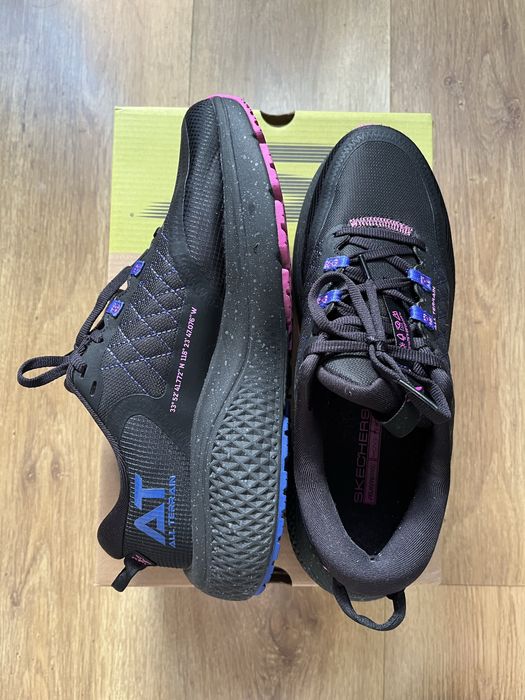 Бігові кросівки Skechers Go Run Supersonic Max AT (39 розмір - 26 см)