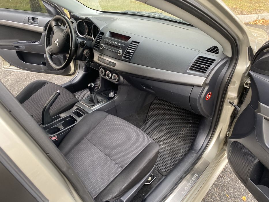 Лансер 10 2.0 механика