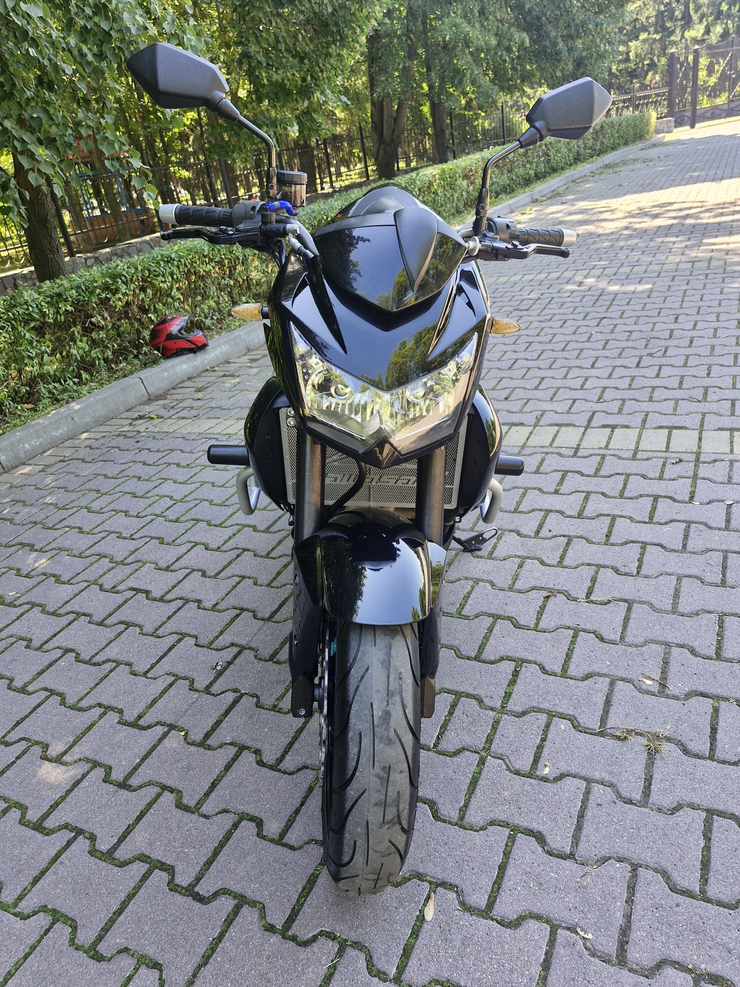 Мотоцикол kawasaki z750
