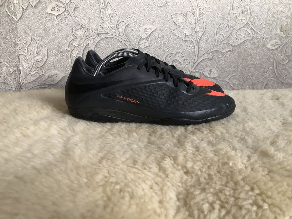 Оригінал! Сороконожки, футзалки Nike Hypervenom X 42 41,5 41 26,5 26