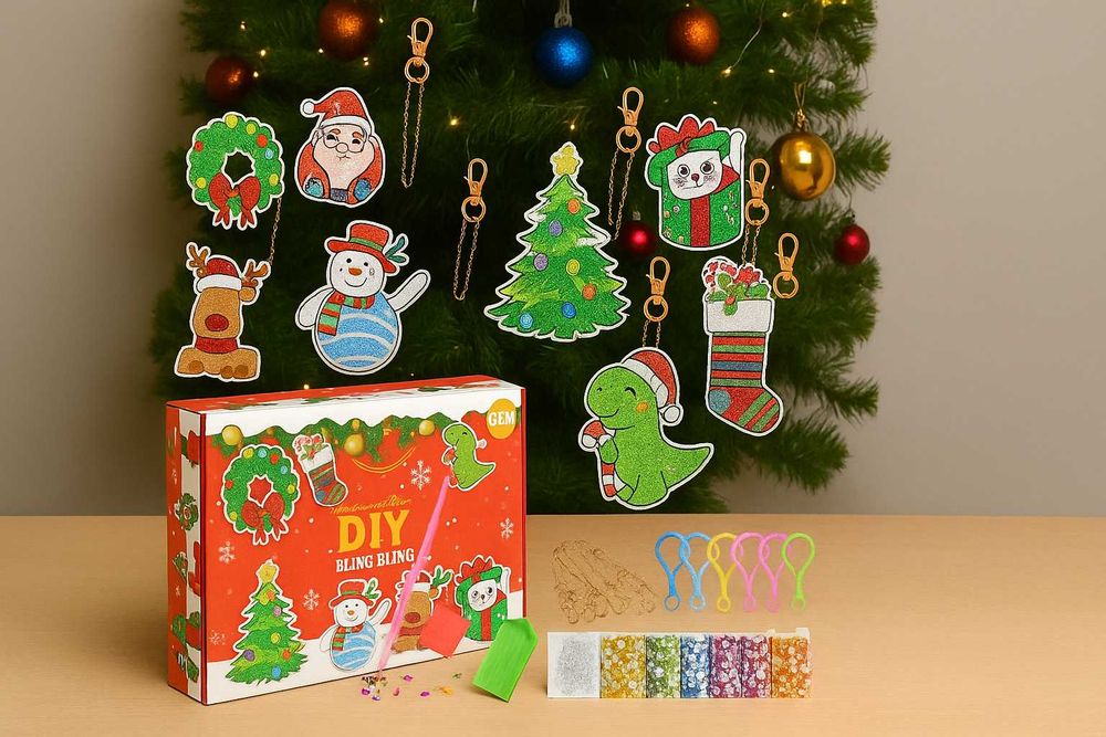 Дитячі саморобні іграшки на ялинку різдвяні брелоки новорічні прикраси