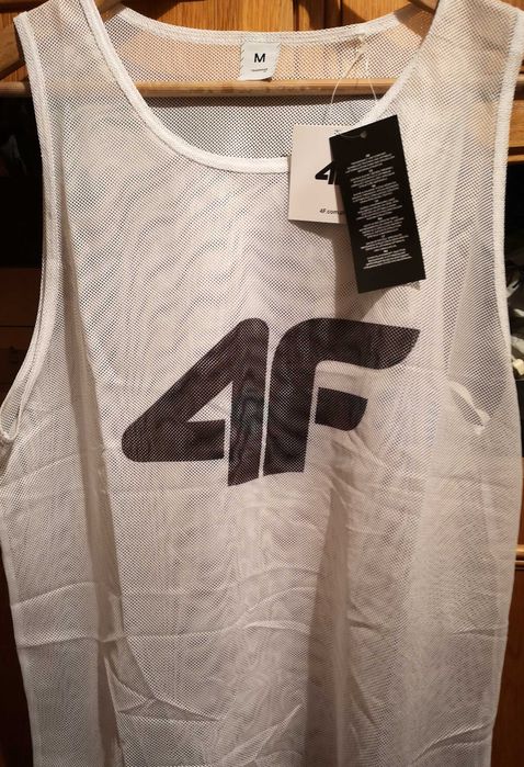 Oznacznik, znacznik piłka nożna 4F biały M/L - 8 szt