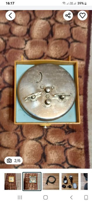 Шахматные фигуры, бочонки для лото, часы "Севани", старинные ключи.