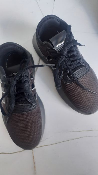 Adidasy Adidasa roz. 33