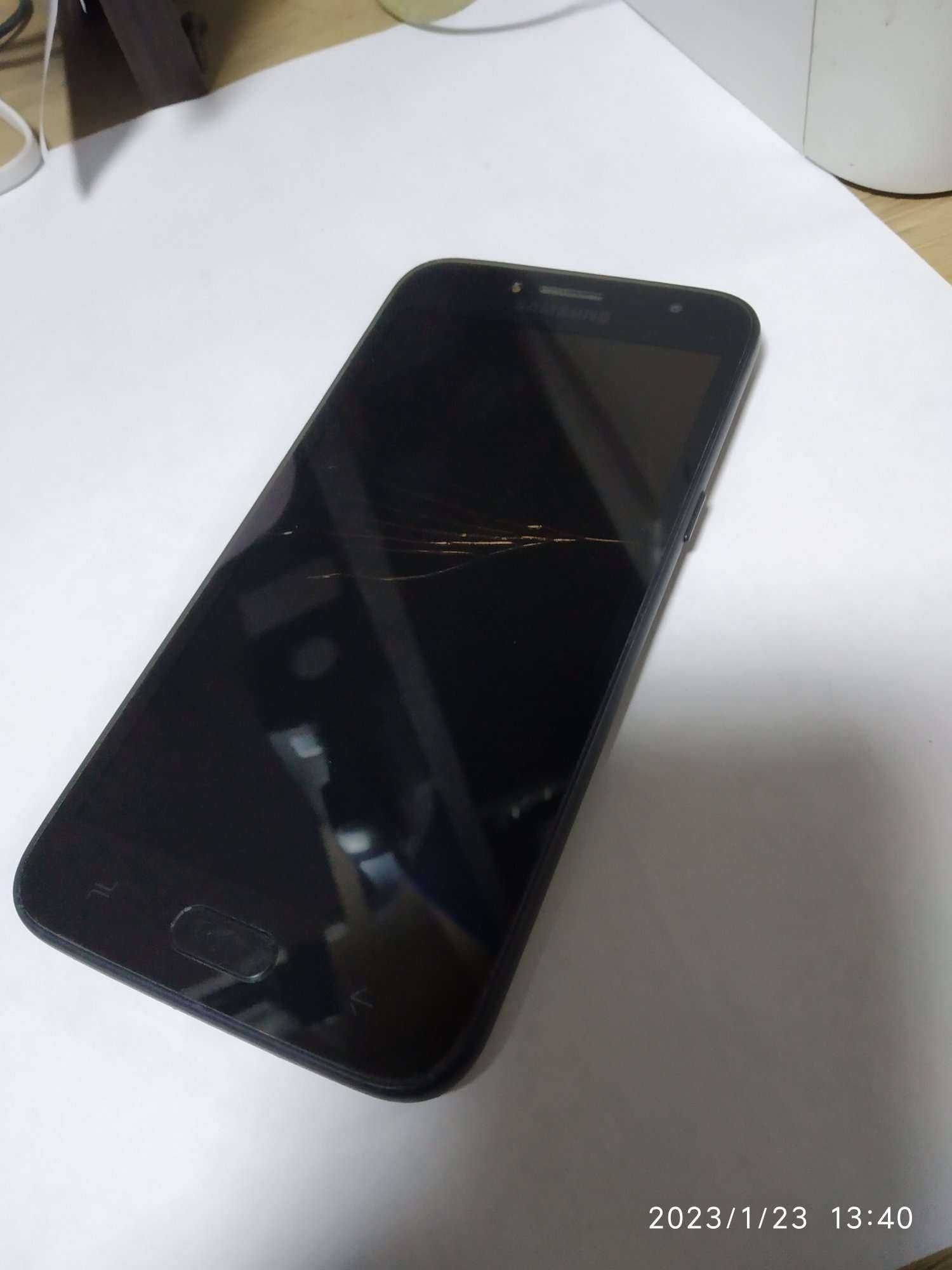 Смартфон Samsung Galaxy J2 J250F/DS