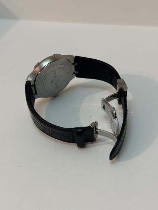 Maurice Lacroix Aikon AI1008