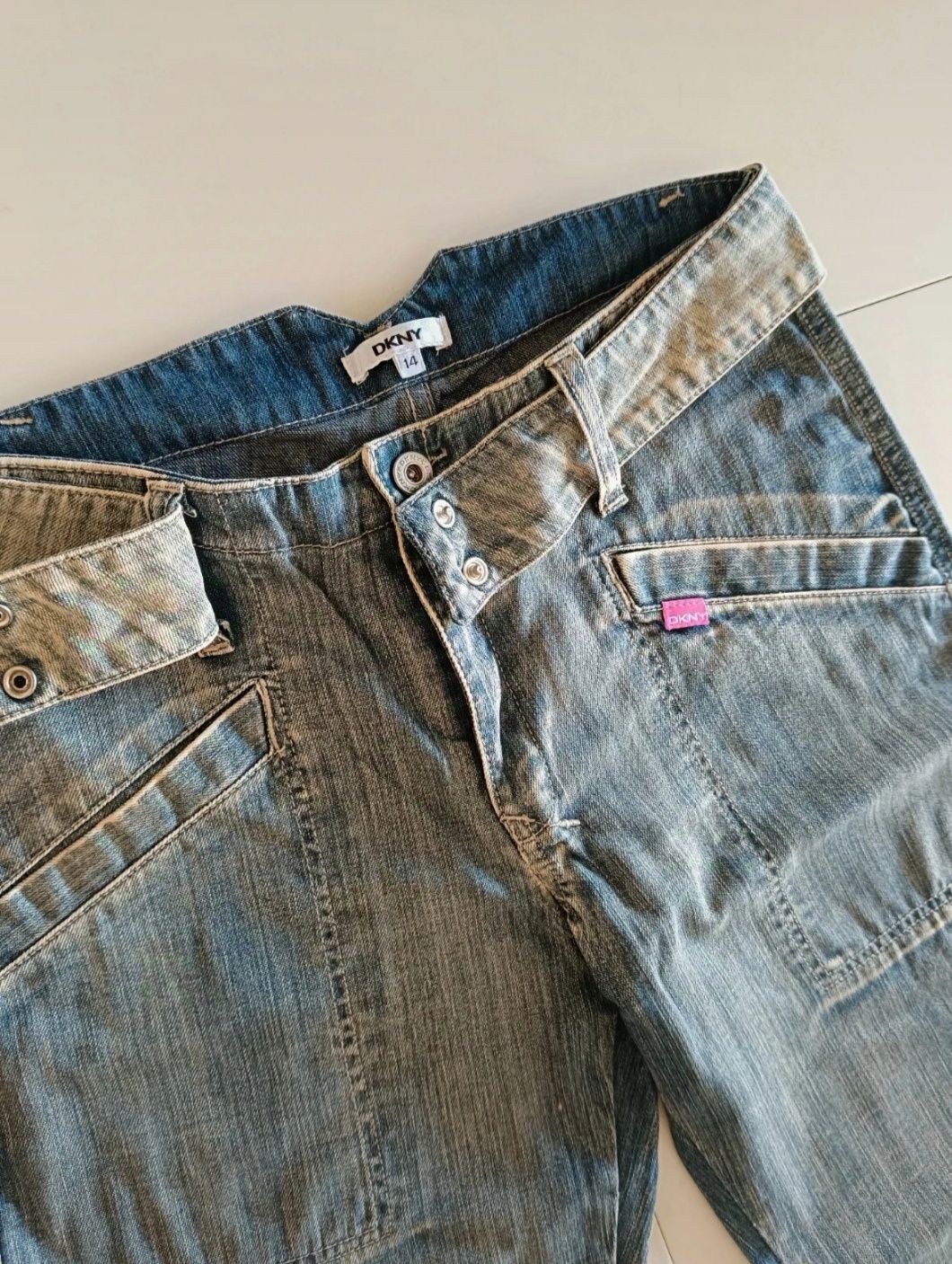 Calças de ganga DKNY 14 anos