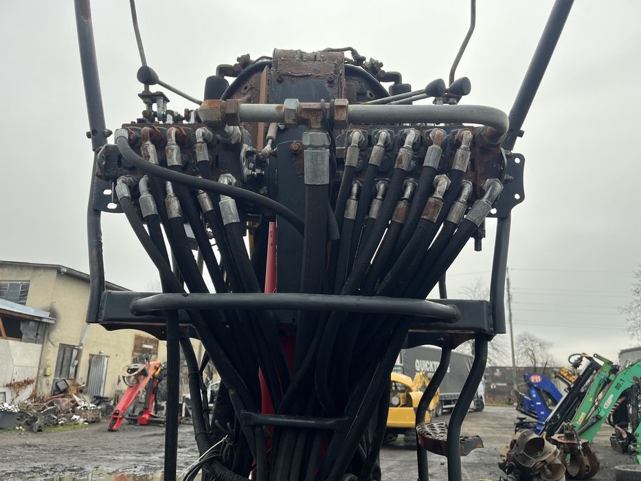 Лісовий кран маніпулятор Palfinger Epsilon 120z грейфер Loglift Penz