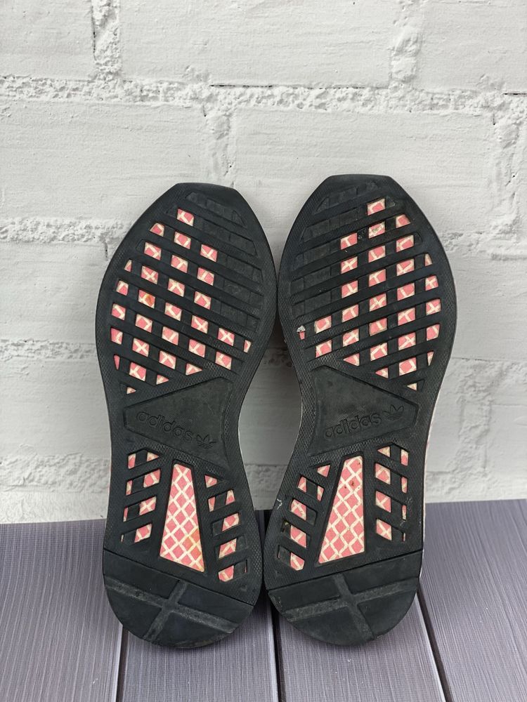 Чоловічі кросівки Adidas Deerupt 40,5p