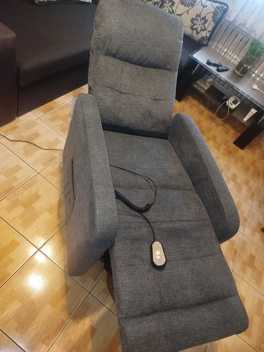 Fotel rozkładany elektryczny