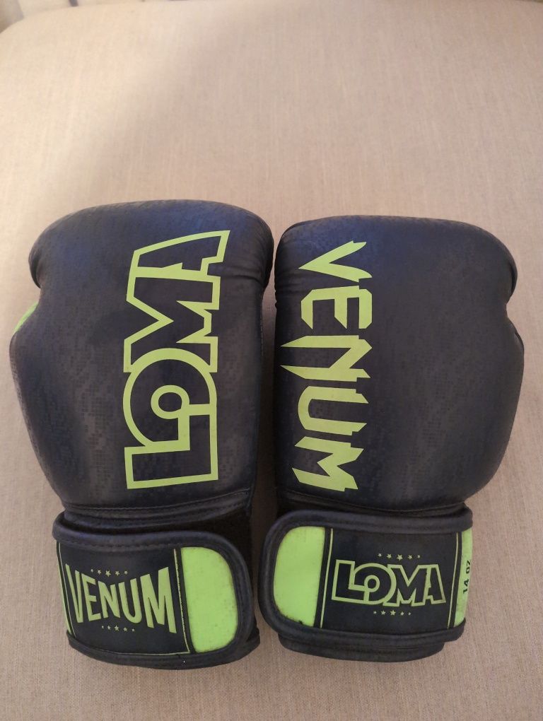 Luvas de boxe 14 ounces Venum Edição limitada Lomachenko