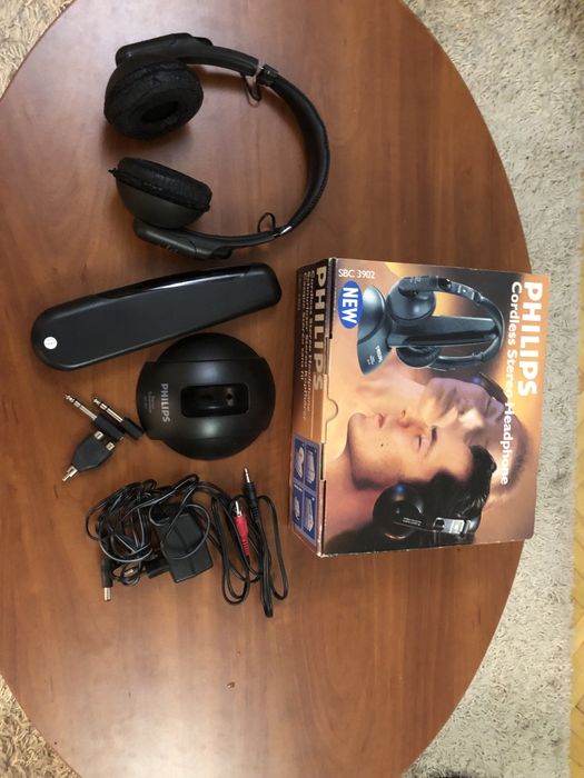 Наушники ретро беспроводные Philips SBC 3902