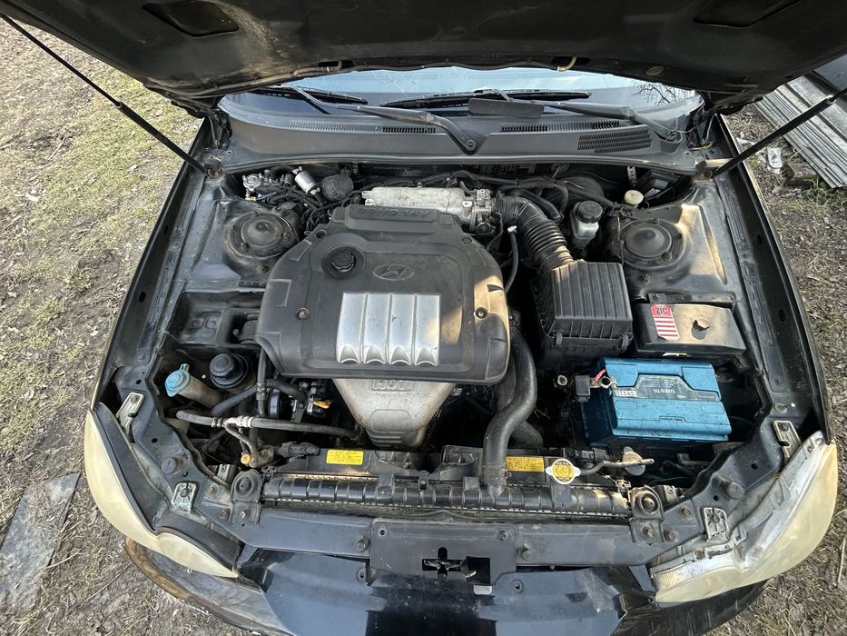 Hyundai Sonata 2004 року після ДТП на ходу!!!