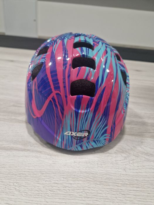 Dziewczęcy kask rowerowy