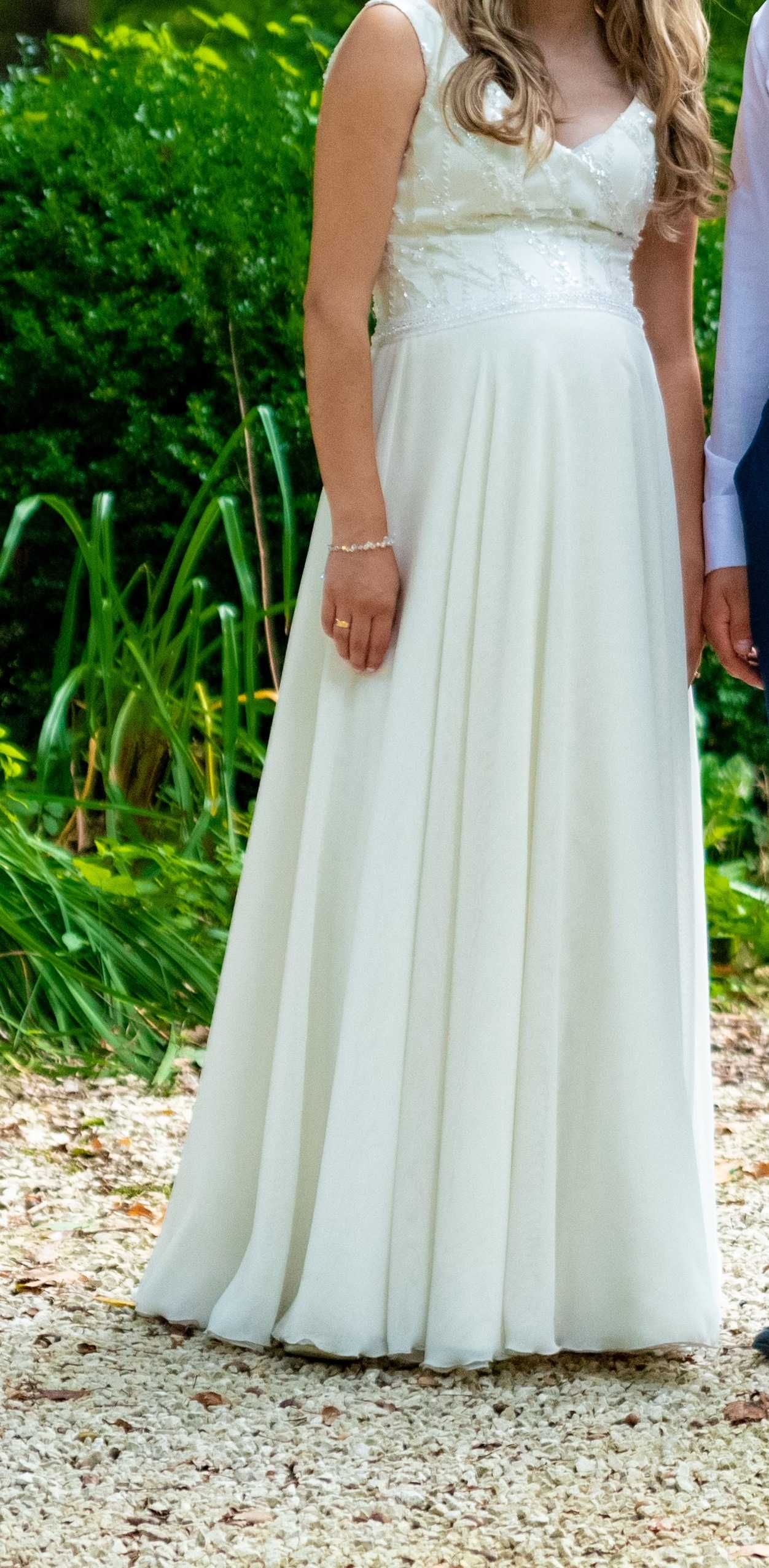 Suknia ślubna kolor ivory
