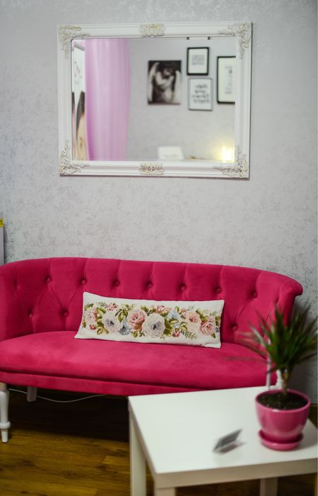 Погодинна оренда кушетки, кабінету.