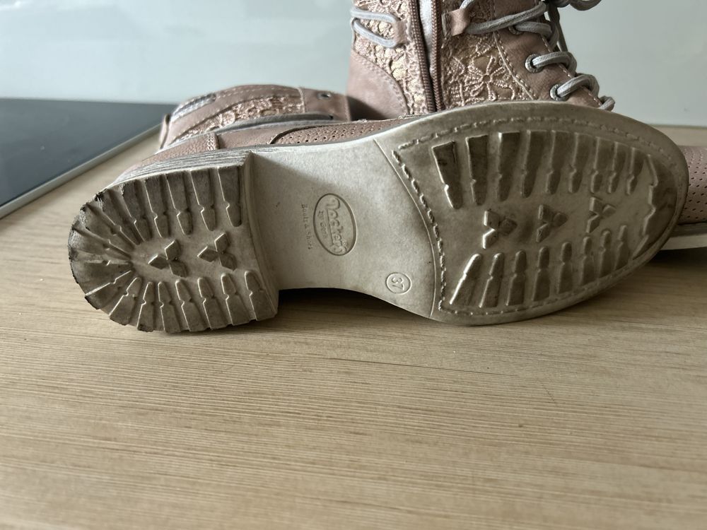 Botki trapery różowe z koronką 37 Dockers