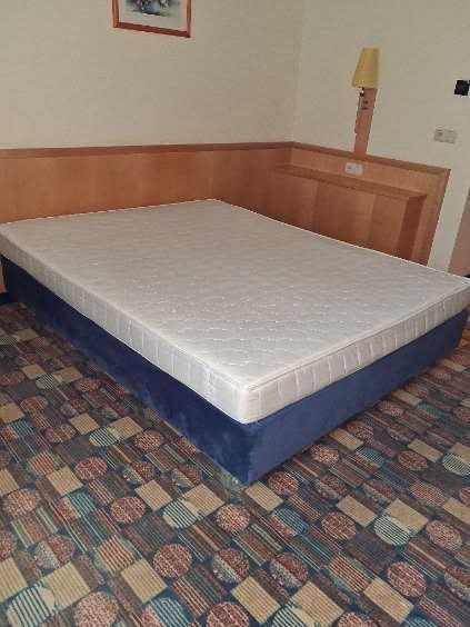 łóżko 160x200 baza z materacem dwuosobowym