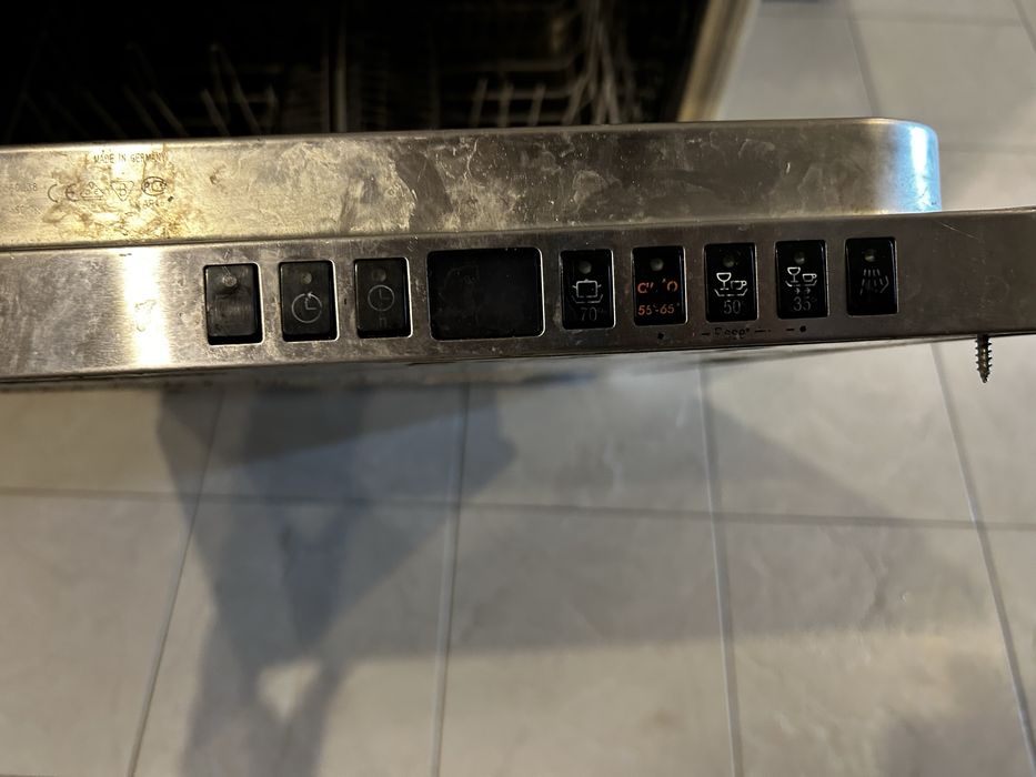 Продам посудомийну машину Bosch sgv5903 під відновлення або на з/ч