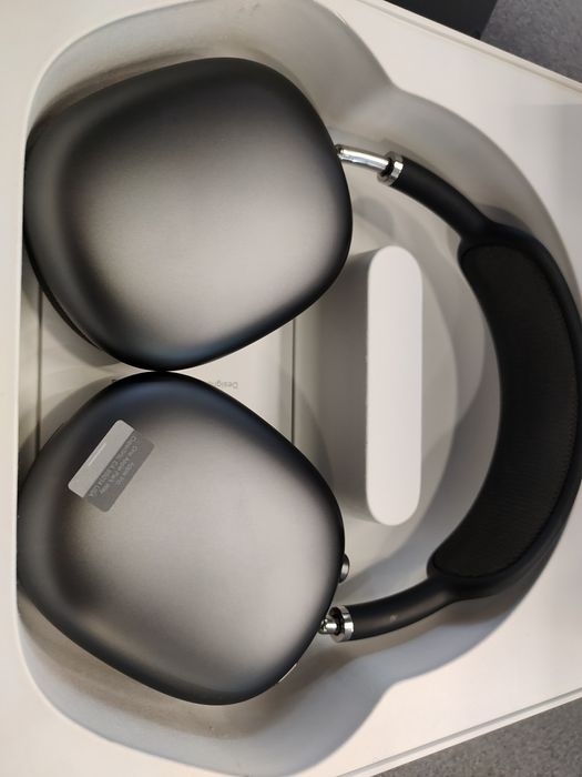 W2//Apple/ AirPods Max/ Szczecin