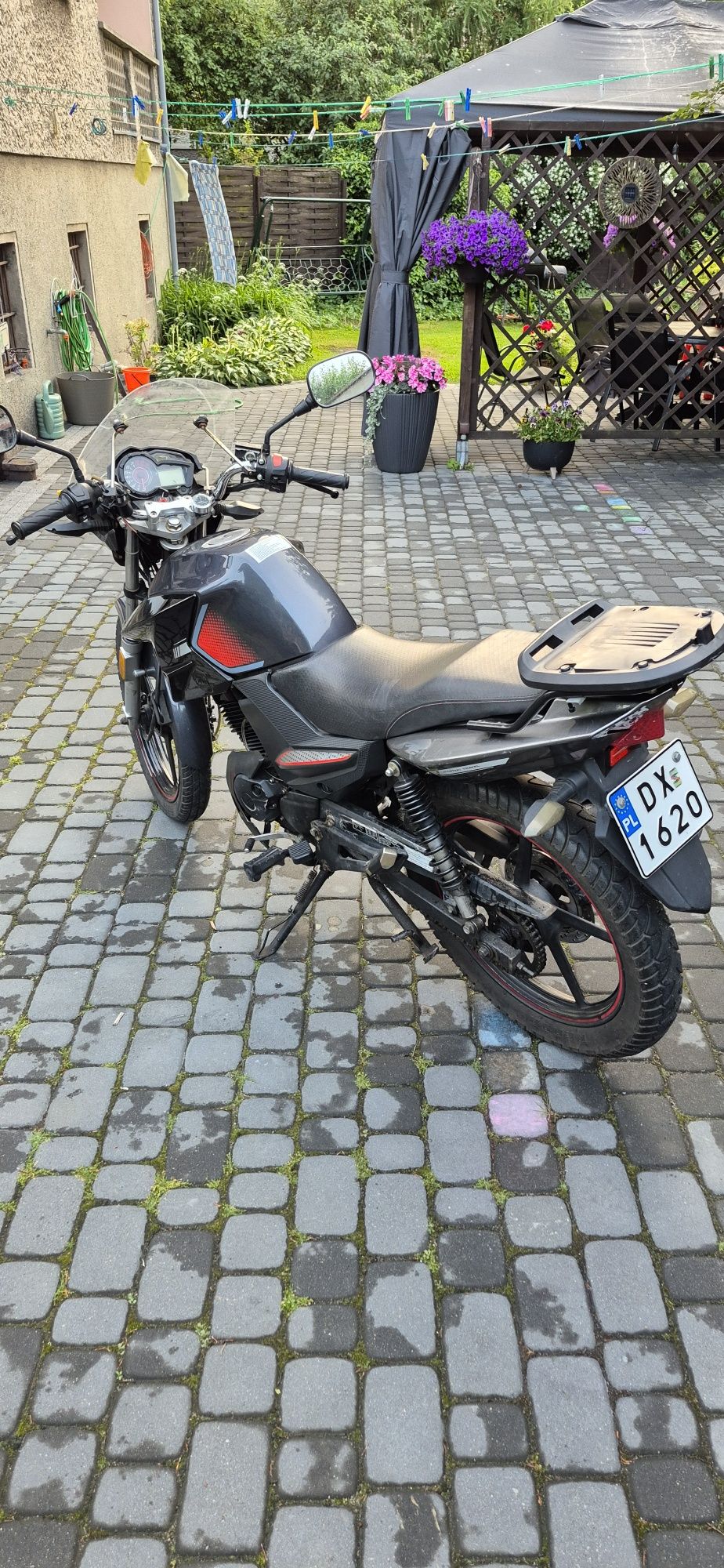 Motocykl Benyco NKD 125 turystyczny/ Barton