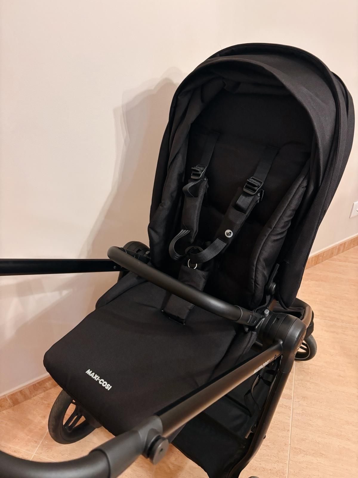 Carrinho Maxi Cosi Street Completo