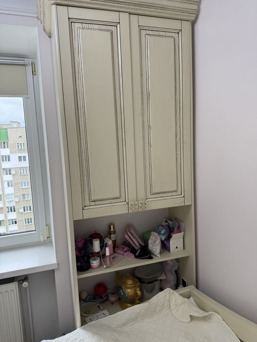 Меблі для дитячої кімнати дівчинки «Софі» з масиву дерева