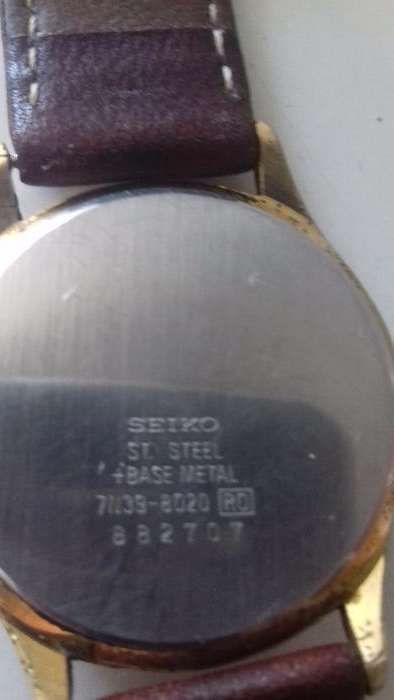 Relógios um seiko outro desconheço a marca