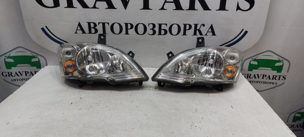Фари до Mercedes Vito w639 lift