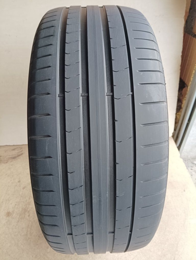 255/40/21 Pirelli P Zero