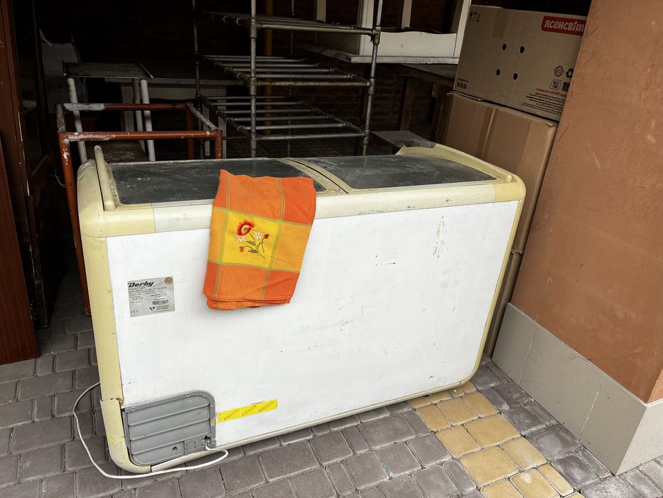 Морозильна камера, скриня, лар на 360літрів, 4500грн