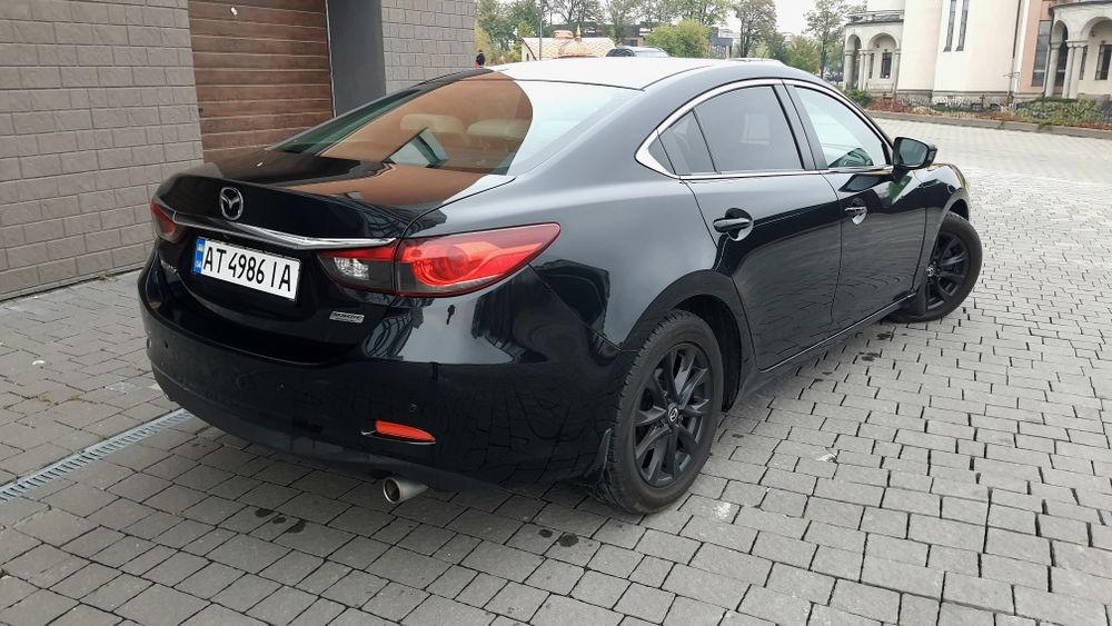 Mazda 6 2012 року
