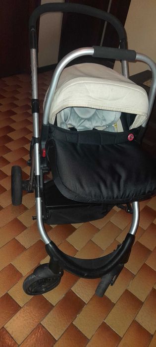 Carrinho + Ovo Pierre Cardin