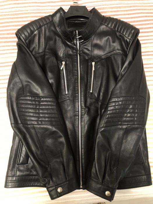 Чоловіча шкіряна куртка. 52 розмір